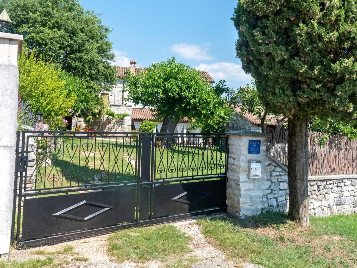 Holiday Home Marija - Roj422 By Interhome Zminj Bagian luar foto
